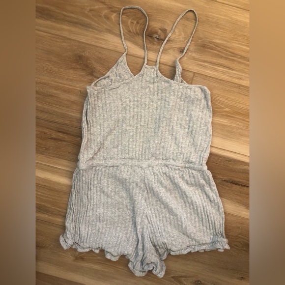 Madewell Ruffle Lounge Romper M - Picture 3 of 7